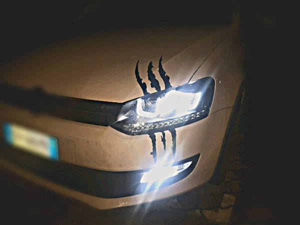 Наклейка царапина на авто