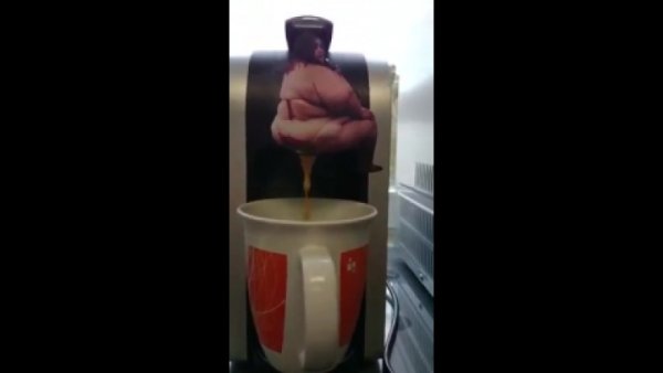 Прикольная кофемашина