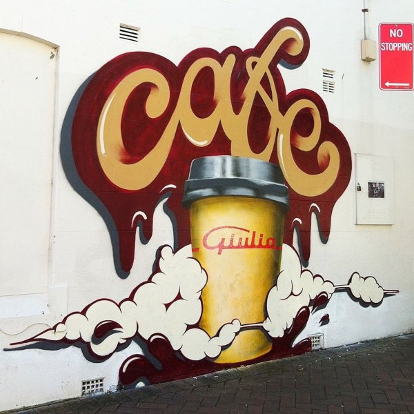 Кофейня в стиле стрит арт