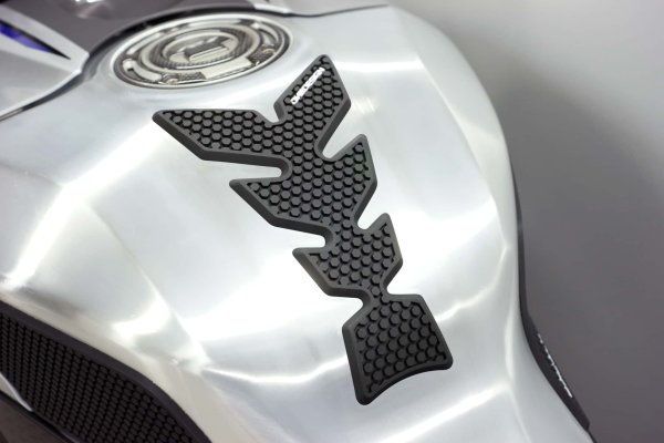 ONEDESIGN на бак BMW s1000r