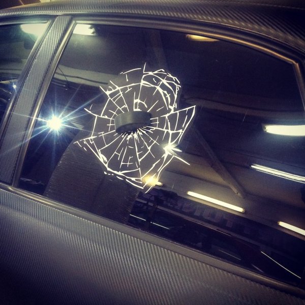 Наклейка шайба