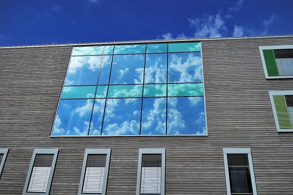 Зеркальная тонировка на окна