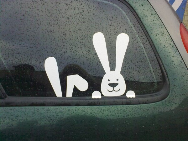 Наклейки на авто