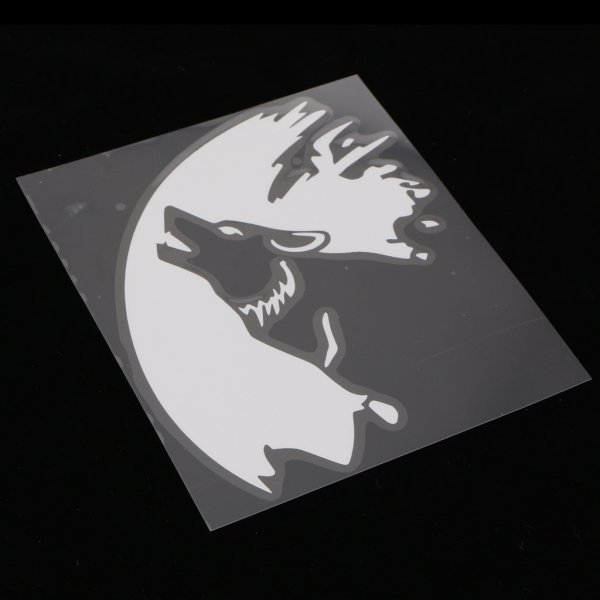 Значок: вой в реальной жизни