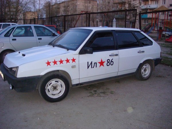 Наклейки на ВАЗ 2109