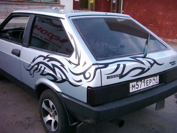 ВАЗ 2108 серебристая винил