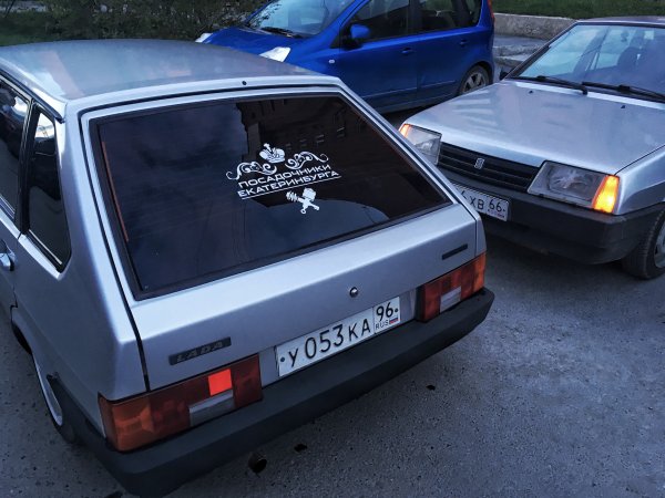 Наклейки на ВАЗ 2109