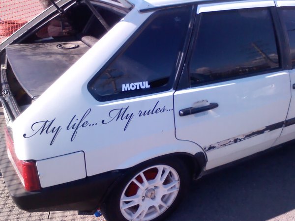 Наклейки на авто ВАЗ 2109