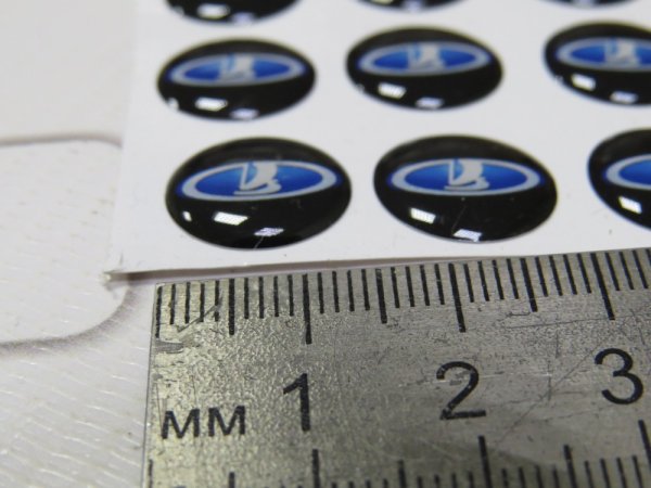 Наклейка Лада на выкидной ключ