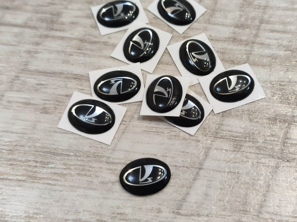 Наклейка Лада на ключ