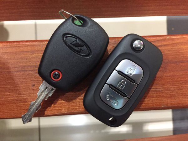 Пульт брелок Лада Калина 1 ключ с ПДУ