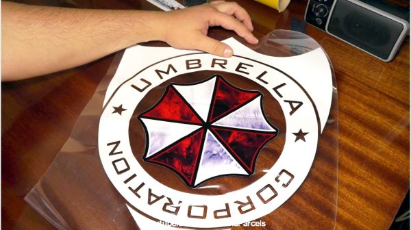 Наклейки Resident Evil