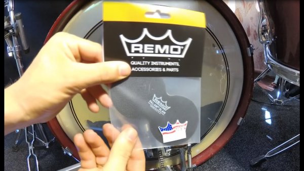 Наклейка на кевлар бас барабан