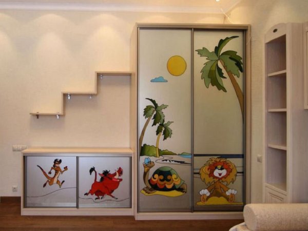 Наклейки на фасады шкафов