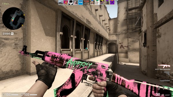 Неоновый гонщик после полевых