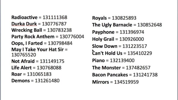 2 Player Secret Hideout Tycoon