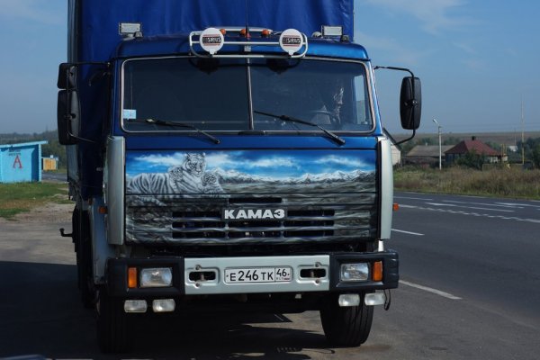 Стекло лобовое КАМАЗ 55111 раздельное