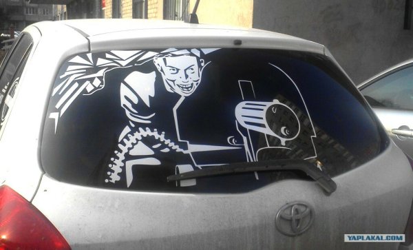 Предупреждающие наклейки на авто приколы