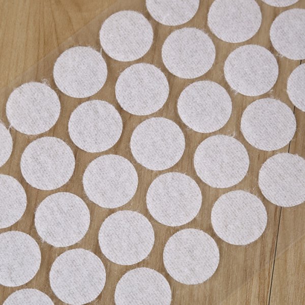 Книжки на липучках для малышей