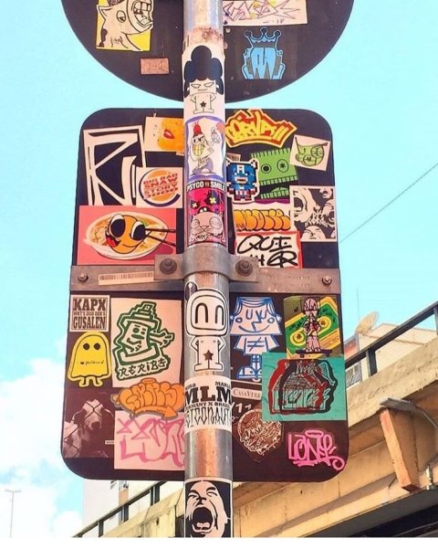 Стикеры стрит арт
