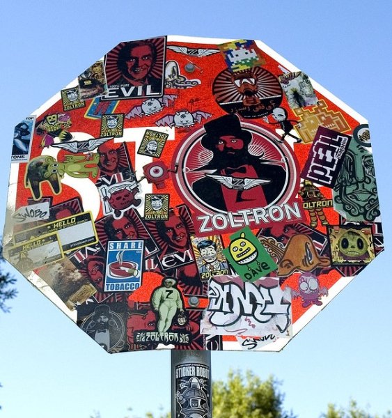 Street наклейки