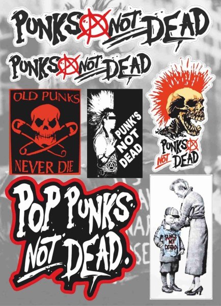 Punks not Dead тату