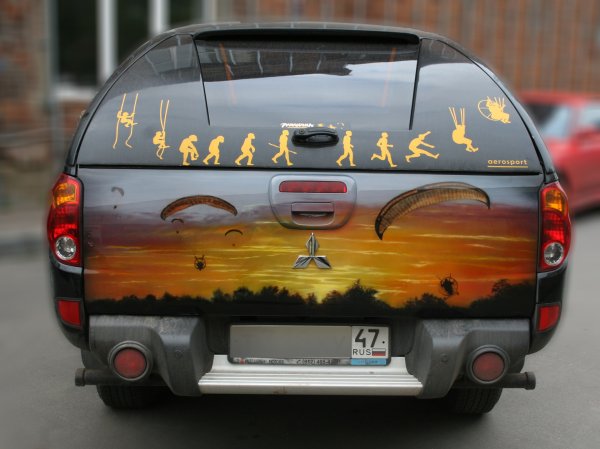 Аэрография на багажнике