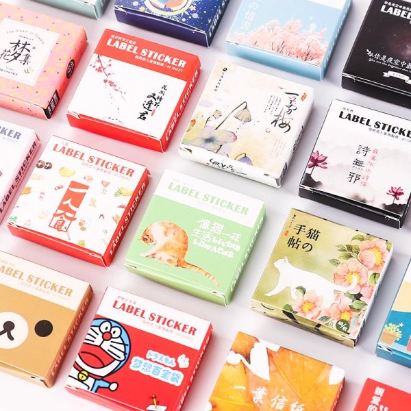 Наклейки в коробочках