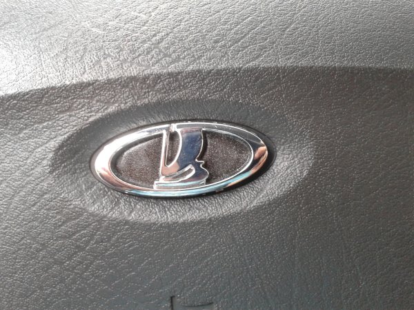 Значок ВАЗ на руль