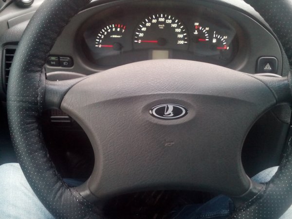 Орнамент рулевого колеса ВАЗ-2107