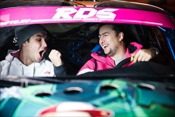 Полоса на лобовое стекло РДС