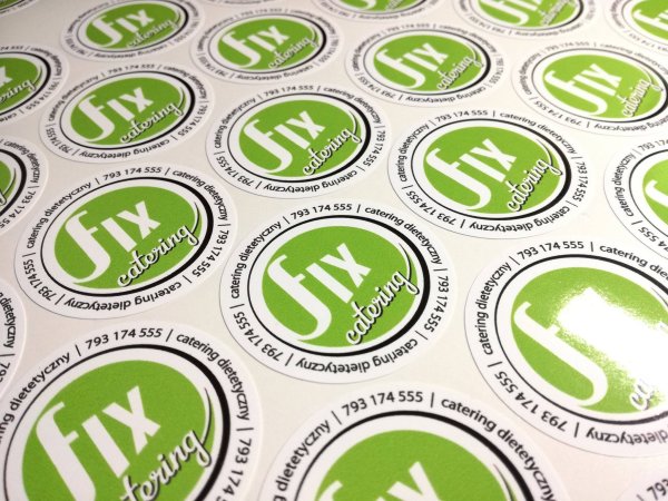 Брендированные наклейки