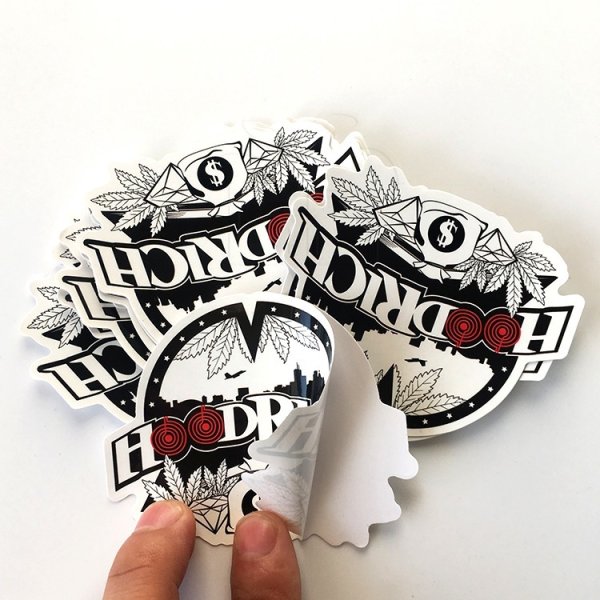 Резка наклеек