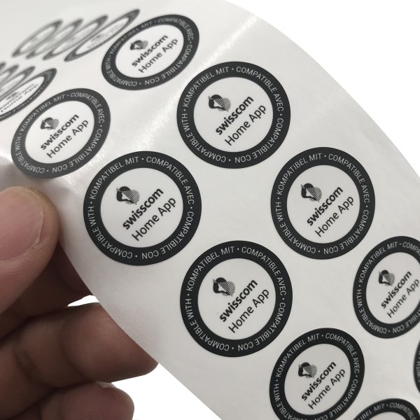 Круглые наклейки