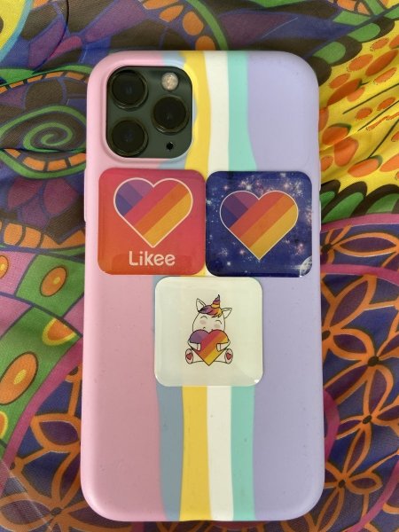 Наклейки на чехол для телефона