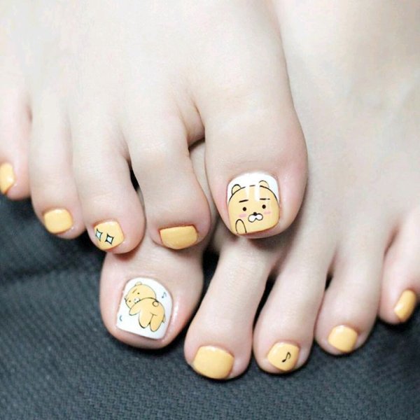 Наклейки для маникюрного салона