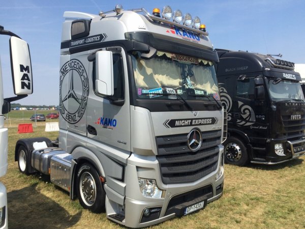 Mercedes Actros mp4 аксессуары