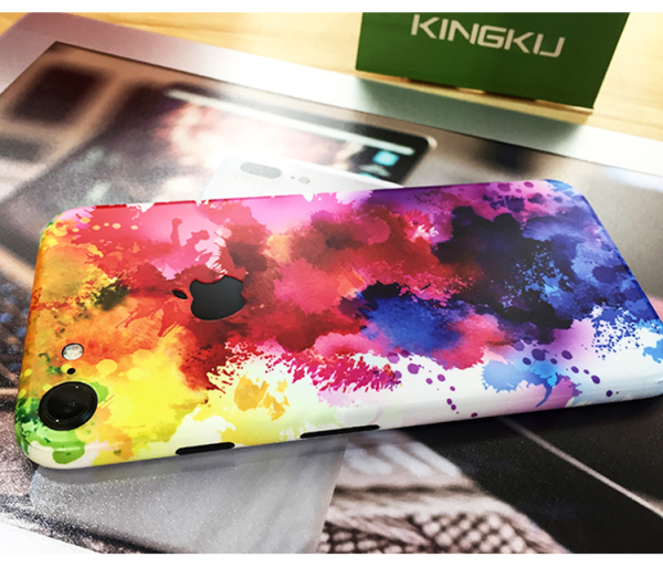 Разноцветные пленки на телефон