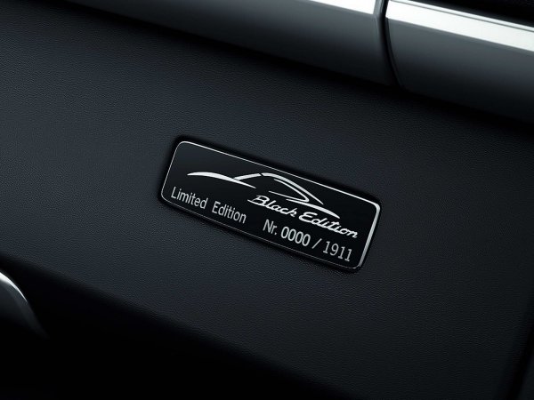 Порше эдишн надпись