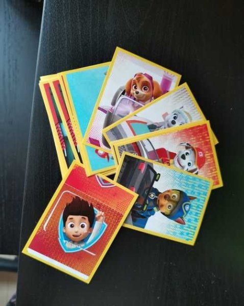 Panini наклейки Щенячий патруль