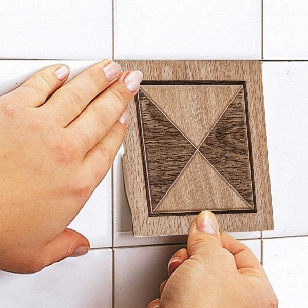 Декоративная самоклеющаяся плитка