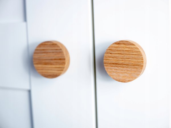 Заглушка деревянная хвоя 20-10 мм