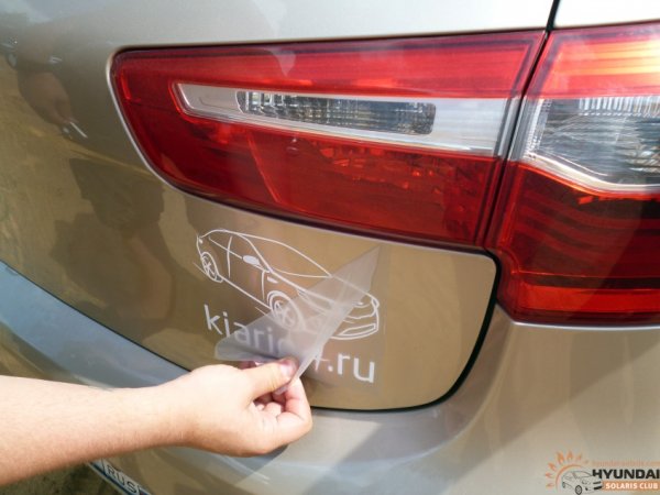 Заклейка бампера наклейками