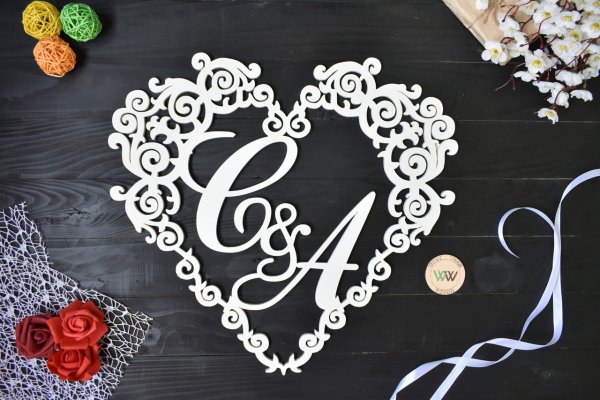 Буквы в круге для свадьбы д а
