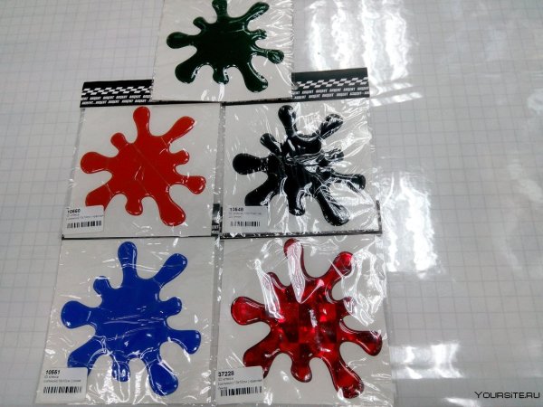 Наклейка Клякса