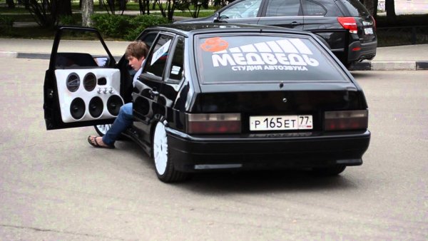 Автомобильный ароматизатор автозвук