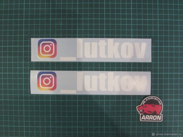 Наклейки на авто с инстаграмом