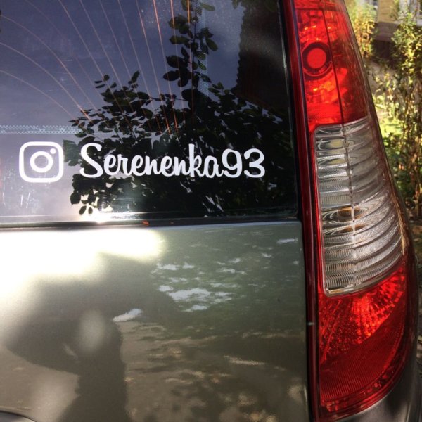 Наклейки на авто с инстаграмом