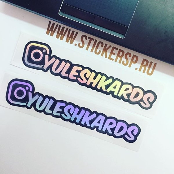 Наклейка инстаграма