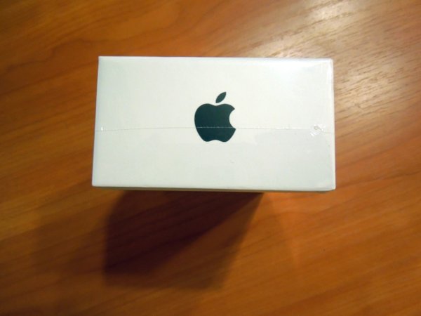 Iphone 13 Pro Max вектор